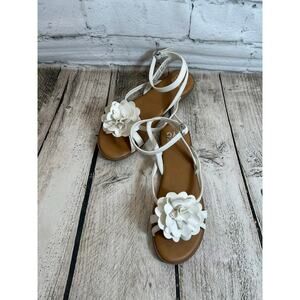 MADDEN NYC Girl’s Flower Sandals / Size: 5